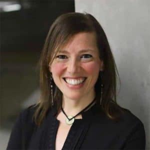 רומי שחורי | מנכ״לית עמותת לה״ב